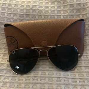 Ray-Ban Black Classic Sunglasses